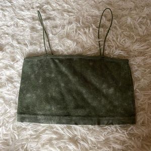 Selling workout tank